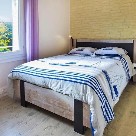 2 Bedroom Amazing In 度假居